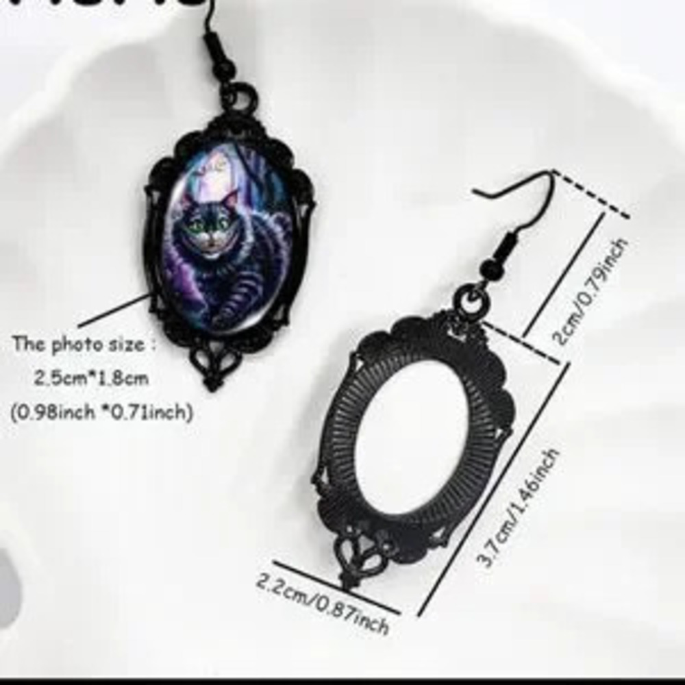Alice in Wonderland Earrings